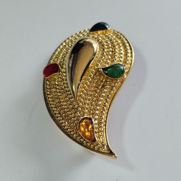 Avon Vintage Gold Tone Swoosh Brooch - Picture 6 of 9